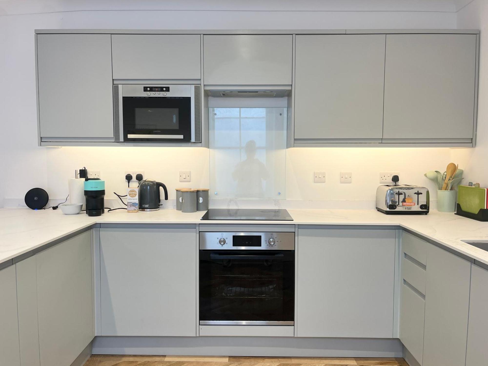 Spacious Home Near Seafront & Train Station 5 Bed Sleeps 10- Central ペンザンス エクステリア 写真