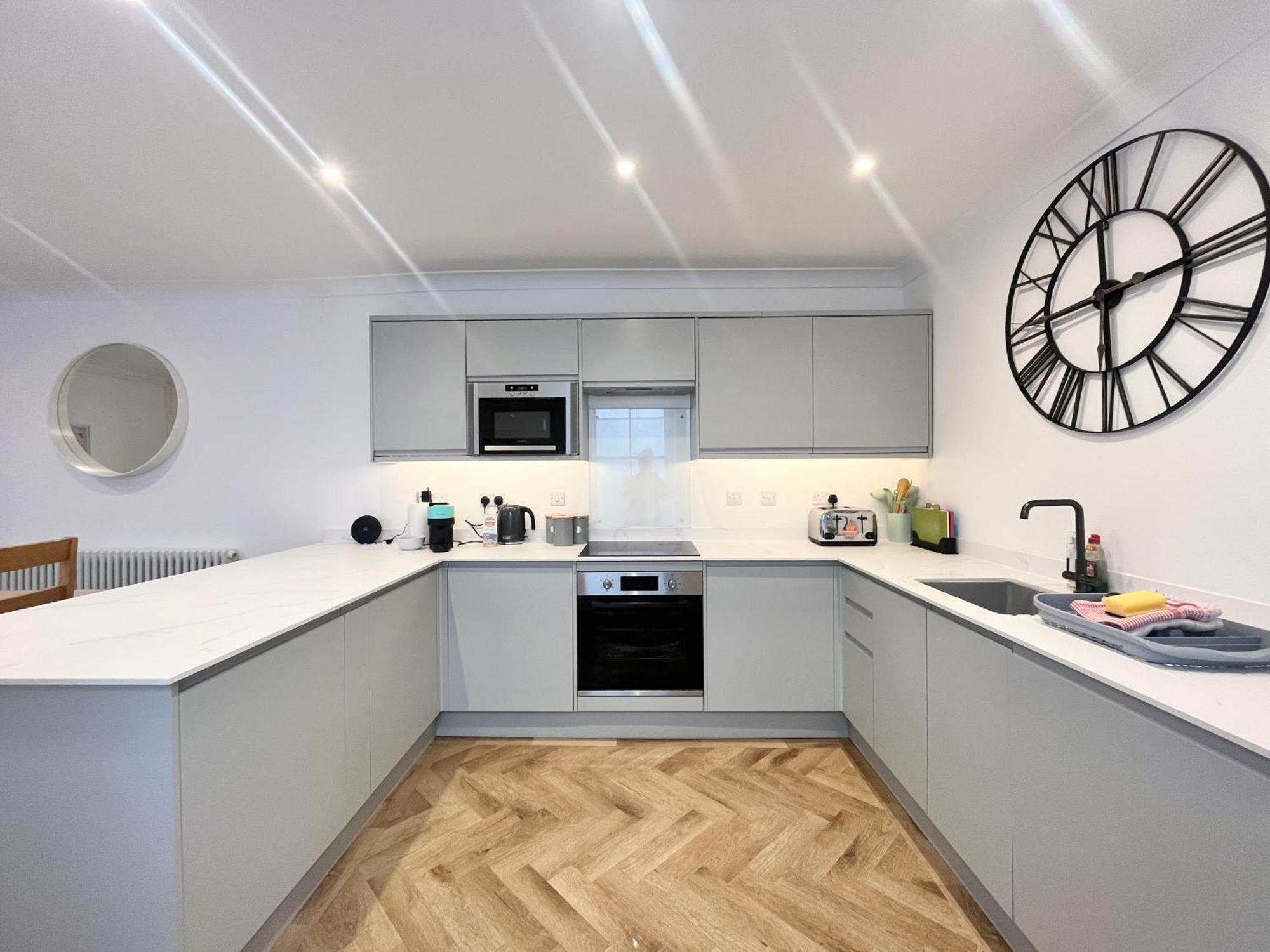 Spacious Home Near Seafront & Train Station 5 Bed Sleeps 10- Central ペンザンス エクステリア 写真
