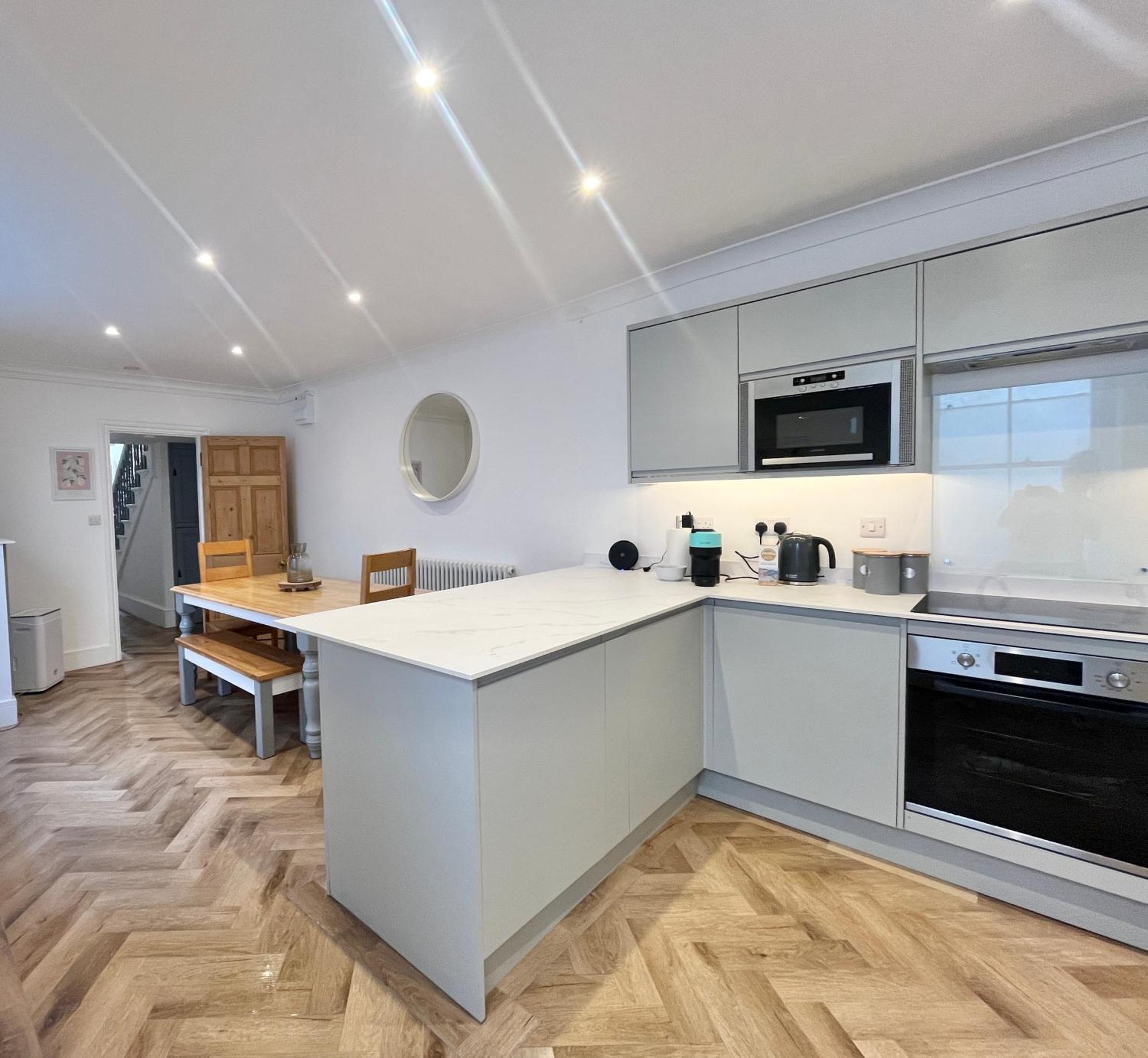 Spacious Home Near Seafront & Train Station 5 Bed Sleeps 10- Central ペンザンス エクステリア 写真